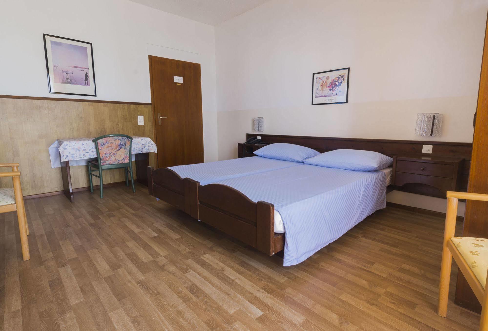 Hotel Besso Center 2*